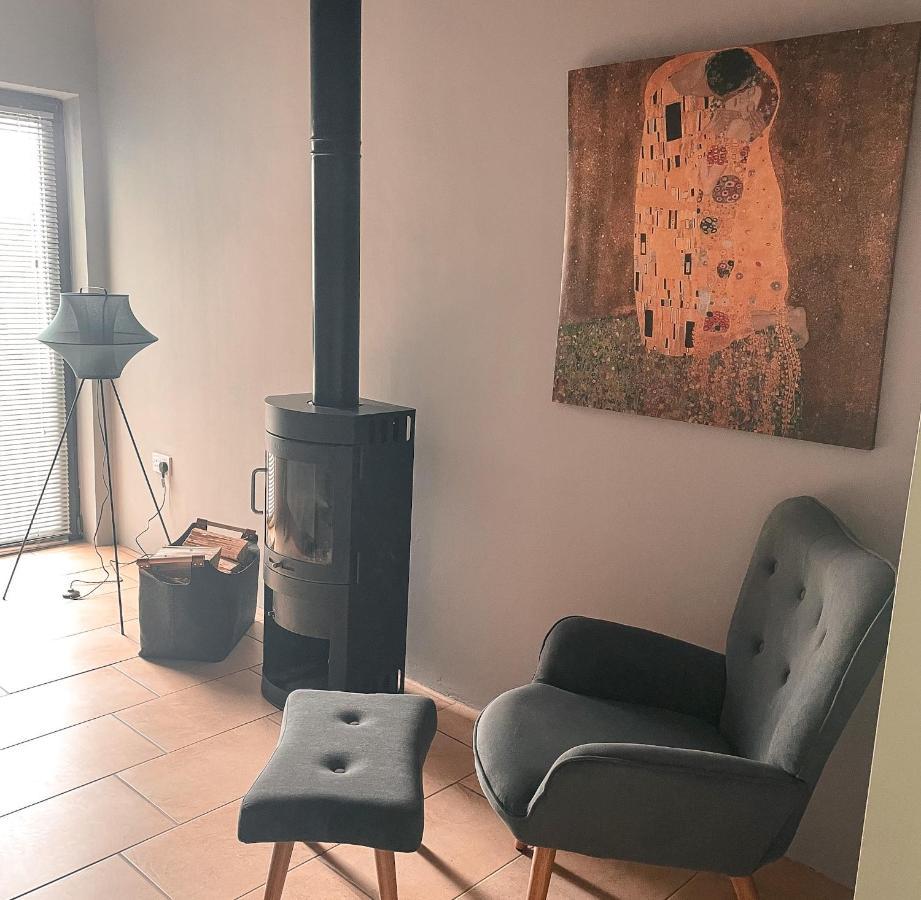 The Blue Door Apartment Cahersiveen Eksteriør billede
